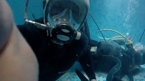 FFM scuba underwater bondage part 1