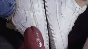 Shoejob with cum-stained Nike AF1 sneakers, cumshot on shoes