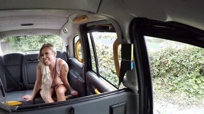 Stunning blonde pays for taxi ride with blowjob and sex