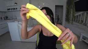 You can pour your warm cum all over my yellow gloves I