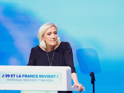 Marine Le Pen en un acto electoral en Perpignan